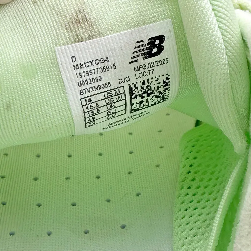 New Balance Mens FuelCell Supercomp Trainer v3 Athletic Shoes US 14 Green EUC